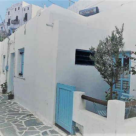 Stella' S House Castle Of Chora Naxos Apartment Naxos City Exterior photo